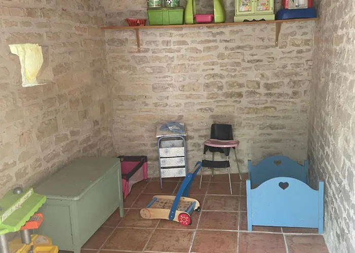 Sous L Olivier Apartamento Tusson