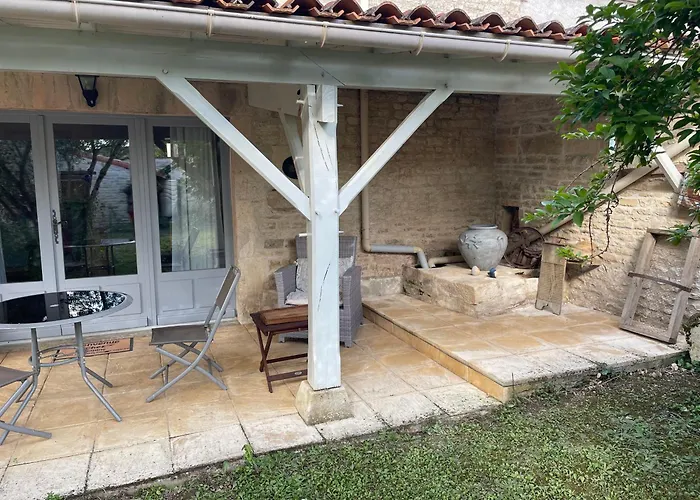 Sous L Olivier Tusson